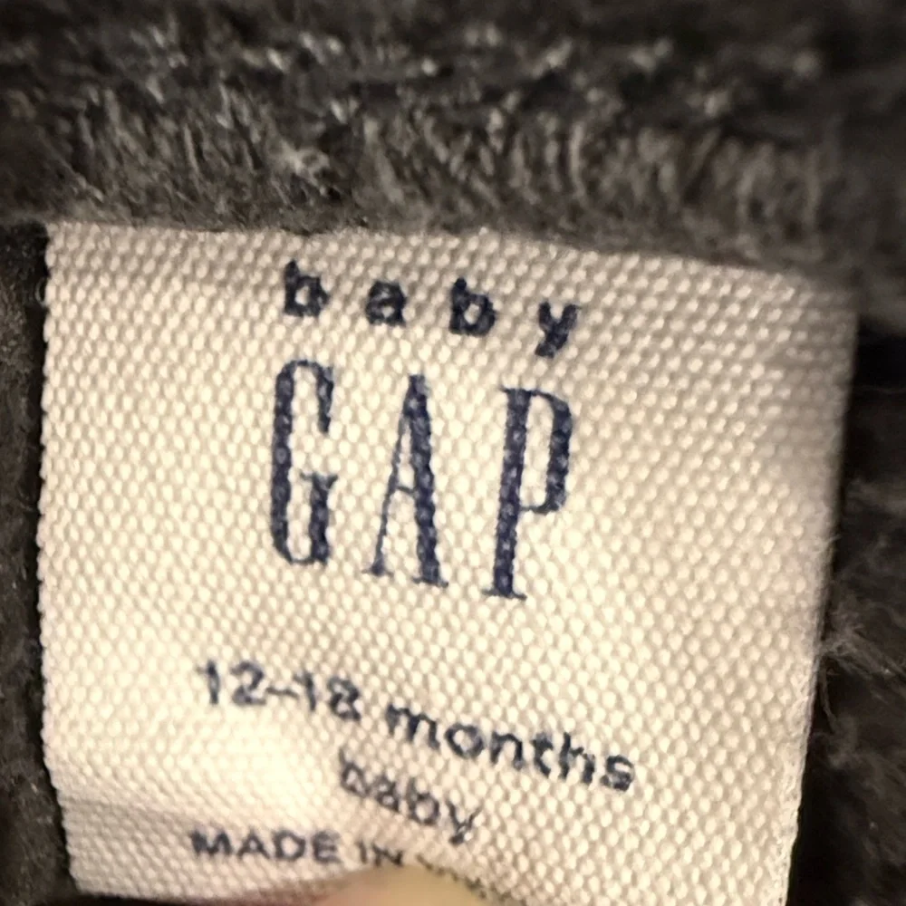GAP Charcoal Gray Butterfly Matching Pant Set 12-18 Months